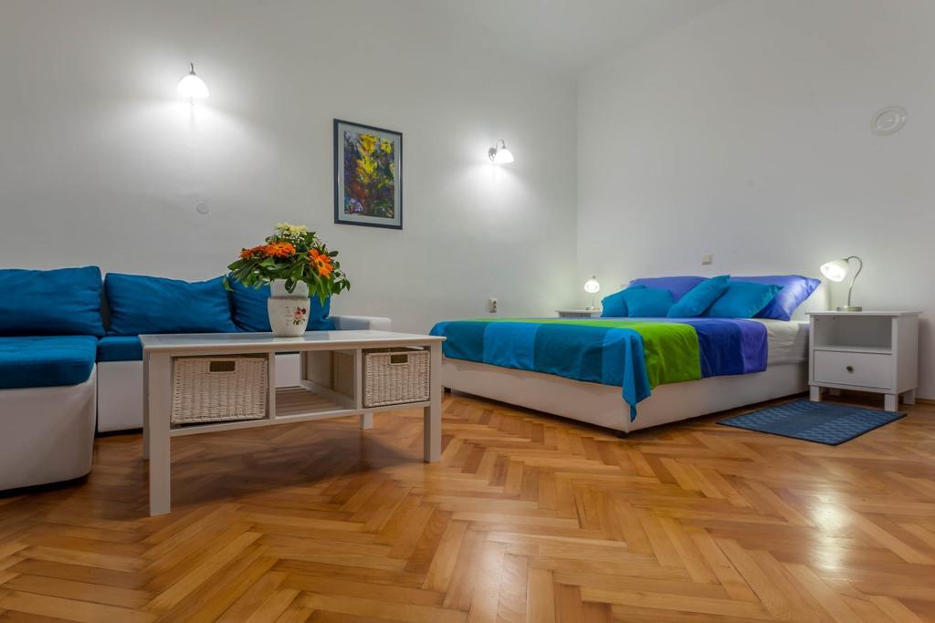 Chic Apartment In Center Split Quarto foto